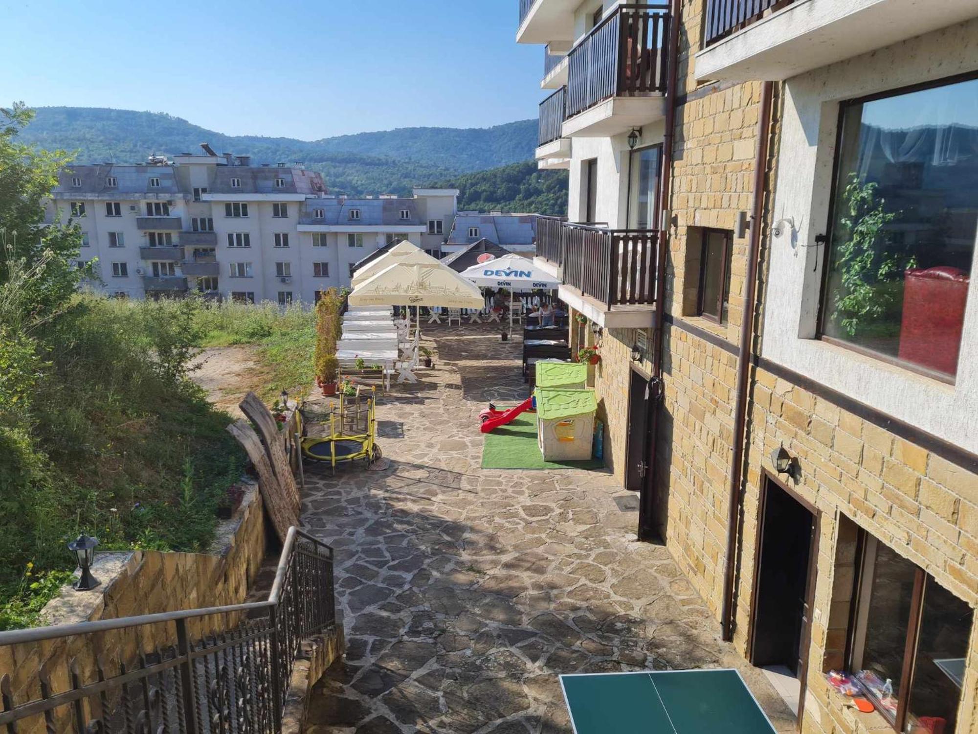 Family Hotel Bela Tryavna Bagian luar foto